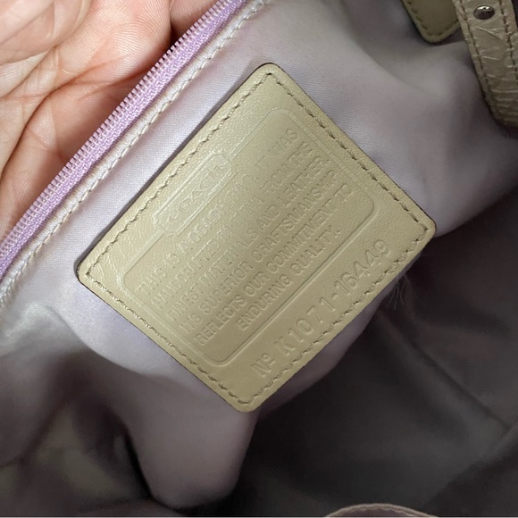 COACH PEYTON OPTIC PATRNT LEATHER BAG - Picture 10 of 16